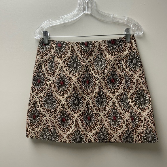 Sunday Best Women’s Patterned Mini Skirt - Picture 1 of 5